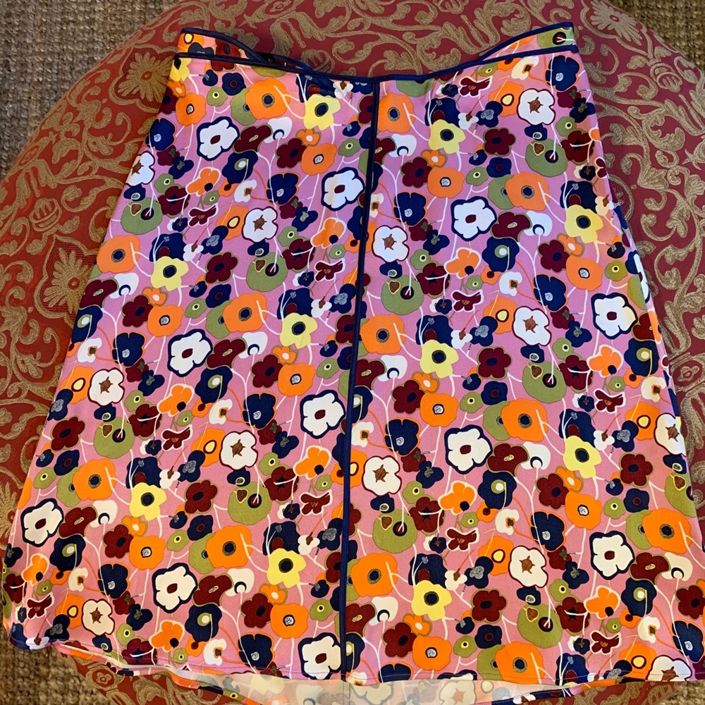 Tocca size 12 100% floral silk skirt